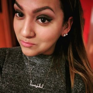 Meet your Posher, Vanessa